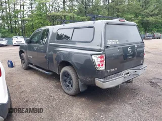 2007 Nissan Titan LE with VIN 1N6BA06A57N239737, listed as a IAAI auction lot 42222533 with 183,336 mi miles and . Bid and sale history available at DreamBid. Image 3.