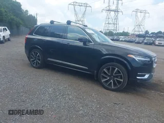 2024 Volvo XC90 Plus Bright Theme with VIN YV4062PE9R1207535, listed as a IAAI auction lot 42604981 with 19,038 mi miles and . Bid and sale history available at DreamBid. Image 1.