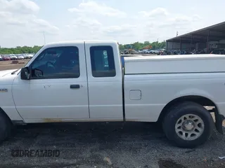 2011 Ford Ranger XLT z VIN 1FTLR4FE8BPA33013, wystawiony jako IAAI lot #42467554 z przebiegiem 325 616 mil mil oraz . Historia ofert i sprzedaży dostępna na DreamBid. Obrazek 14.