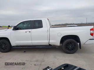 2019 Toyota Tundra 2WD SR with VIN 5TFRY5F19KX245581, listed as a IAAI auction lot 41204371 with 82,784 mi miles. Bid and sale history available at carsss.com. Image 14.
