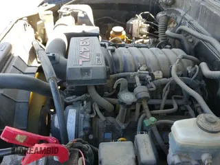 2005 Toyota Tundra SR5 с VIN 5TBET34195S473118, выставлен на аукционе IAAI как лот 43142964 с пробегом 274 740 миль миль и . История ставок и продаж доступна на DreamBid. Изображение 19.