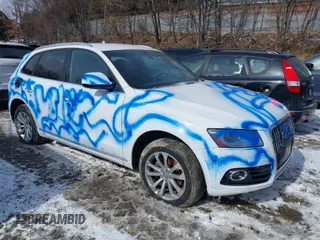2015 Audi Q5 Premium with VIN WA1CFAFPXFA112288, listed as a IAAI auction lot 41610530 with 85,400 mi miles. Bid and sale history available at carsss.com. Image 1.