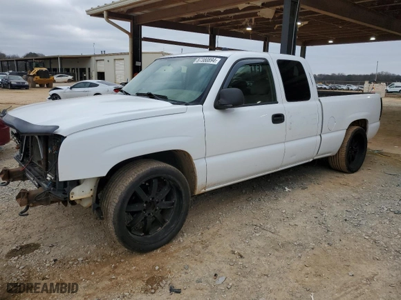 2004 Chevrolet Silverado 1500 Work Truck with VIN 1GCEC19X94Z281980, listed as a Copart auction lot 87380894 with 325,325 mi miles and Salvage Title. Bid and sale history available at carsss.com. Image 1.