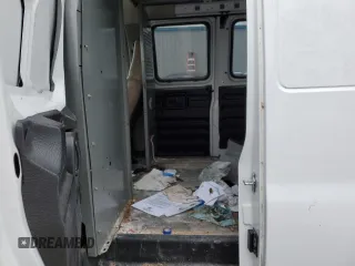 2005 Chevrolet Express Cargo z VIN 1GCFG15X051168059, wystawiony jako Copart lot #88302095 z przebiegiem Nie podano mil oraz Szkoda całkowita • Salvage title. Historia ofert i sprzedaży dostępna na DreamBid. Obrazek 11.