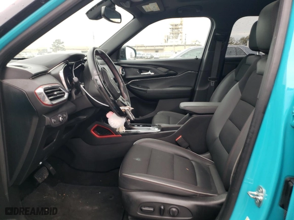 2021 Chevrolet TrailBlazer RS with VIN KL79MTSL5MB082786, listed as a Copart auction lot 43318565 with 0 mi miles and Salvage Title. Bid and sale history available at carsss.com. Image 7.