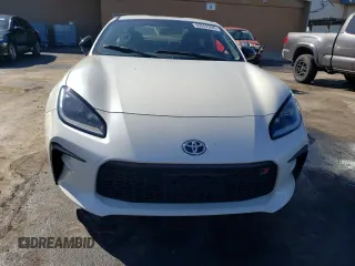 2022 Toyota GR86 Premium with VIN JF1ZNBF14N8756529, listed as a Copart auction lot 69062994 with 15,676 mi miles and Salvage Title. Bid and sale history available at carsss.com. Image 5.