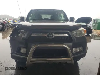 2011 Toyota 4Runner Trail z VIN JTEBU5JR6B5038745, wystawiony jako Copart lot #58831385 z przebiegiem 174 148 mil mil oraz Szkoda całkowita • Salvage title. Historia ofert i sprzedaży dostępna na DreamBid. Obrazek 5.