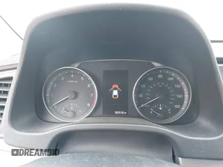 2017 Hyundai Elantra Value Edition z VIN KMHD84LF5HU291337, wystawiony jako IAAI lot #42038011 z przebiegiem 92 516 mil mil oraz . Historia ofert i sprzedaży dostępna na DreamBid. Obrazek 7.