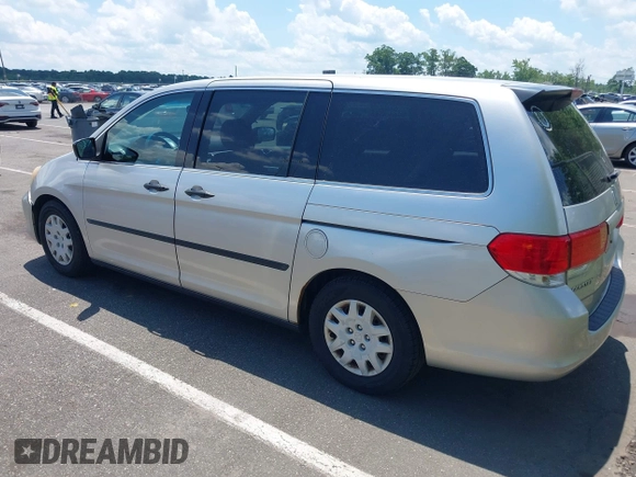 2008 Honda Odyssey LX z VIN 5FNRL382X8B056904, wystawiony jako IAAI lot #42530609 z przebiegiem 238 793 mil mil oraz . Historia ofert i sprzedaży dostępna na DreamBid. Obrazek 3.