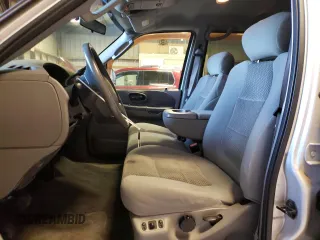2003 Ford F-150 XLT with VIN 1FTRW07663KD78428, listed as a Copart auction lot 52673764 with 201,309 mi miles and Non Repairable. Bid and sale history available at carsss.com. Image 7.