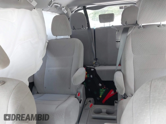 2020 Toyota Sienna LE Auto Access Seat with VIN 5TDKZ3DCXLS059272, listed as a IAAI auction lot 42279808 with 2 mi miles and . Bid and sale history available at DreamBid. Image 8.