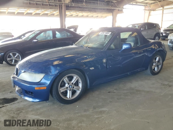 2000 BMW Z3 2.5 with VIN 4USCH9342YLG04259, listed as a Copart auction lot 60921805 with 150,679 mi miles and Salvage title. Bid and sale history available at DreamBid. Image 1.