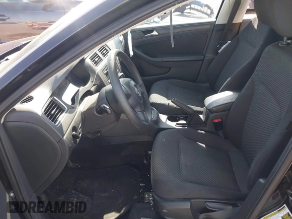 2014 Volkswagen Jetta S with VIN 3VW2K7AJ0EM389758, listed as a IAAI auction lot 42177916 with 155,160 mi miles and . Bid and sale history available at DreamBid. Image 5.