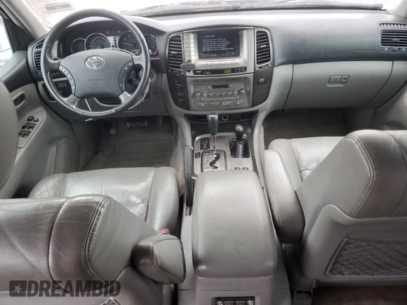 2006 Toyota Land Cruiser z VIN JTEHT05J262087016, wystawiony jako Copart lot #56294635 z przebiegiem 221 315 mil mil oraz Tytuł czysty. Historia ofert i sprzedaży dostępna na DreamBid. Obrazek 8.
