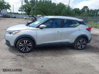 2020 Nissan Kicks SV with VIN 3N1CP5CV6LL509775, listed as a IAAI auction lot 41940662 with 1 mi miles. Bid and sale history available at carsss.com. Image 14.