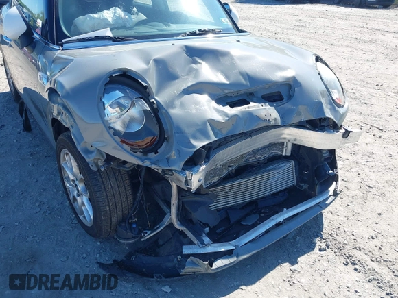 2018 MINI Hardtop Cooper S with VIN WMWXP7C51J2A47022, listed as a IAAI auction lot 42199086 with 70,065 mi miles and . Bid and sale history available at DreamBid. Image 19.