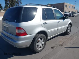 2002 Mercedes-Benz M 320/430/500 with VIN 4JGAB75EX2A358923, listed as a IAAI auction lot 41458903 with 134,623 mi miles and . Bid and sale history available at DreamBid. Image 4.