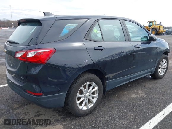 2020 Chevrolet Equinox LS z VIN 2GNAX5EV7L6207540, wystawiony jako IAAI lot #41954763 z przebiegiem 72 082 mil mil oraz . Historia ofert i sprzedaży dostępna na DreamBid. Obrazek 4.