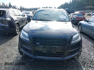2007 Audi Q7 4.2L Premium with VIN WA1EV74L77D076445, listed as a IAAI auction lot 41525359 with 175,563 mi miles. Bid and sale history available at carsss.com. Image 12.