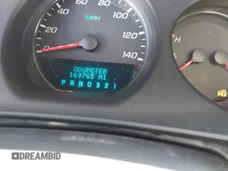 2007 Chevrolet Monte Carlo LS z VIN 2G1WJ15K179126254, wystawiony jako IAAI lot #42702947 z przebiegiem 169 765 mil mil oraz . Historia ofert i sprzedaży dostępna na DreamBid. Obrazek 7.