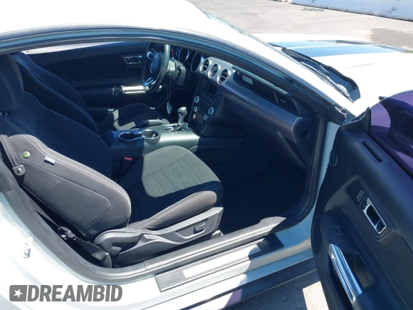 2017 Ford Mustang EcoBoost с VIN 1FA6P8TH6H5272384, выставлен на аукционе IAAI как лот 42219108 с пробегом 94 591 миль миль и . История ставок и продаж доступна на DreamBid. Изображение 5.