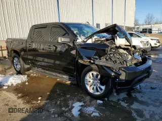 2019 Chevrolet Silverado 1500 Custom with VIN 1GCUYBEF2KZ221374, listed as a Copart auction lot 87605335 with 127,260 mi miles and Salvage Title. Bid and sale history available at DreamBid. Image 4.
