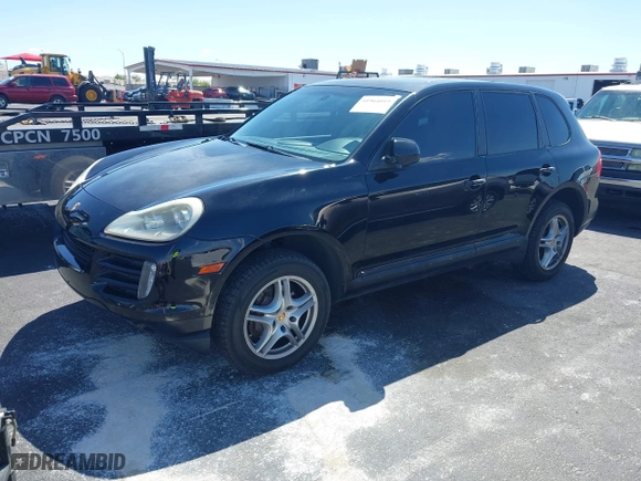 2008 Porsche Cayenne with VIN WP1AA29P58LA10223, listed as a IAAI auction lot 41964019 with 165,777 mi miles. Bid and sale history available at carsss.com. Image 2.