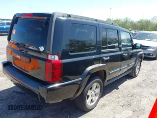 2006 Jeep Commander z VIN 1J8HH48K76C204366, wystawiony jako IAAI lot #41957060 z przebiegiem 173 353 mil mil oraz . Historia ofert i sprzedaży dostępna na DreamBid. Obrazek 4.
