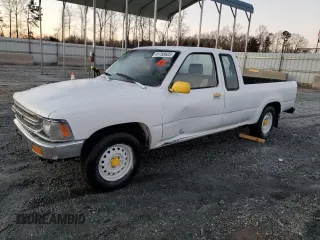 1990 Toyota 2WD Pickups DX with VIN JT4RN93P1L5021226, listed as a Copart auction lot 41758625 with 305,926 mi miles and Salvage Title. Bid and sale history available at carsss.com. Image 1.