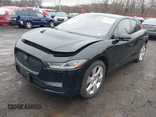 2019 Jaguar I-PACE SE with VIN SADHC2S14K1F71135, listed as a IAAI auction lot 41155996 with 45,800 mi miles. Bid and sale history available at carsss.com. Image 2.