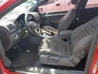 2006 Volkswagen GTI с VIN WVWFV71KX6W070213, выставлен на аукционе Copart как лот 63465354 с пробегом 209 498 миль миль и На запчасти • Non repairable. История ставок и продаж доступна на DreamBid. Изображение 7.