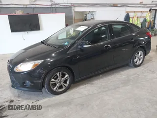 2013 Ford Focus SE with VIN 1FADP3F28DL160807, listed as a IAAI auction lot 42052971 with 60,903 mi miles. Bid and sale history available at carsss.com. Image 2.