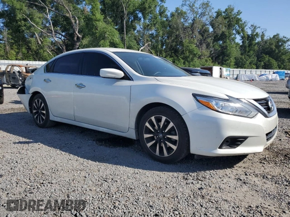 2018 Nissan Altima SV with VIN 1N4AL3AP0JC111453, listed as a Copart auction lot 54660045 with 121,580 mi miles and Salvage Title. Bid and sale history available at DreamBid. Image 4.