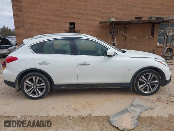 2015 Infiniti QX50 Journey with VIN JN1BJ0HP1FM730740, listed as a IAAI auction lot 41472903 with 129,300 mi miles. Bid and sale history available at carsss.com. Image 13.
