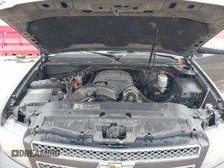 2011 Chevrolet Avalanche LS with VIN 3GNMCEE06BG129154, listed as a IAAI auction lot 41524963 with 236,029 mi miles and . Bid and sale history available at DreamBid. Image 10.