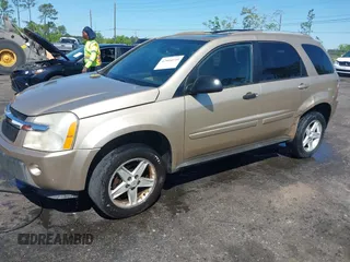 2005 Chevrolet Equinox LT with VIN 2CNDL73F356183230, listed as a IAAI auction lot 42044110 with 220,075 mi miles. Bid and sale history available at carsss.com. Image 17.