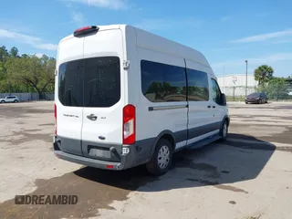 2018 Ford Transit Passenger XL with VIN 1FBZX2XM3JKA53258, listed as a IAAI auction lot 41764456 with 89,022 mi miles and . Bid and sale history available at DreamBid. Image 4.
