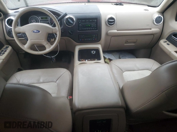2005 Ford Expedition Eddie Bauer z VIN 1FMFU18525LA27433, wystawiony jako Copart lot #44785565 z przebiegiem 226 510 mil mil oraz Szkoda całkowita • Salvage title. Historia ofert i sprzedaży dostępna na DreamBid. Obrazek 8.