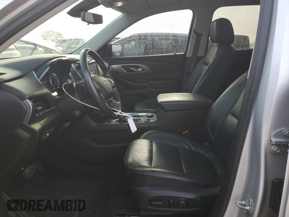 2018 Chevrolet Traverse Premier z VIN 1GNEVJKWXJJ280737, wystawiony jako Copart lot #55680005 z przebiegiem 83 098 mil mil oraz Szkoda całkowita • Salvage title. Historia ofert i sprzedaży dostępna na DreamBid. Obrazek 7.