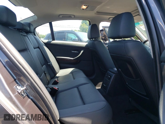 2006 BMW 3 Series 325i with VIN WBAVB13516KX49624, listed as a Copart auction lot 63456804 with 189,764 mi miles and Salvage Title. Bid and sale history available at DreamBid. Image 10.