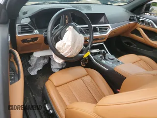 2023 BMW 4 Series 430i z VIN WBA23AT03PCL59608, wystawiony jako Copart lot #54354705 z przebiegiem Nie podano mil oraz Szkoda całkowita • Salvage title. Historia ofert i sprzedaży dostępna na DreamBid. Obrazek 8.