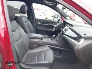2022 Cadillac XT6 Premium Luxury with VIN 1GYKPDRS6NZ118860, listed as a IAAI auction lot 41459341 with 64,682 mi miles. Bid and sale history available at carsss.com. Image 5.