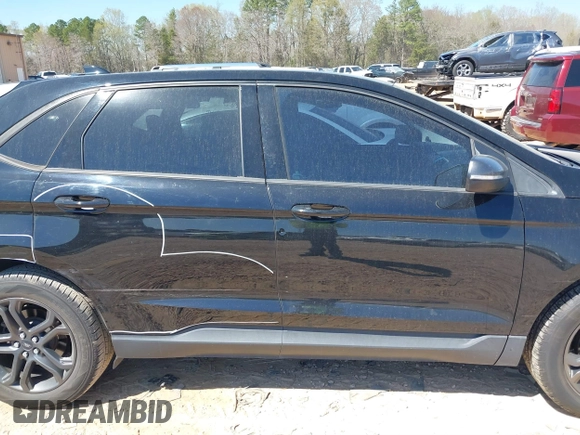 2018 Ford Edge SEL with VIN 2FMPK3J92JBC18234, listed as a IAAI auction lot 41892316 with 116,671 mi miles. Bid and sale history available at carsss.com. Image 13.