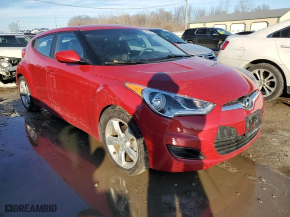 2015 Hyundai Veloster RE:FLEX with VIN KMHTC6ADXFU233700, listed as a Copart auction lot 88937425 with 91,588 mi miles and Salvage Title. Bid and sale history available at carsss.com. Image 4.