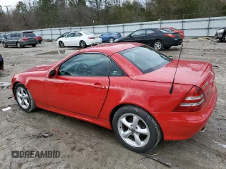 2003 Mercedes-Benz SLK-Class 3.2L with VIN WDBKK65F23F285707, listed as a Copart auction lot 45832504 with 29,743 mi miles and Clean Title. Bid and sale history available at carsss.com. Image 2.