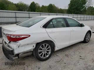 2017 Toyota Camry XLE with VIN 4T1BF1FK5HU797237, listed as a Copart auction lot 52880795 with 19,050 mi miles and Salvage Title. Bid and sale history available at carsss.com. Image 3.
