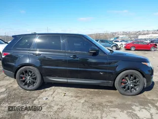 2017 Land Rover Range Rover Sport HSE z VIN SALWR2FV3HA676584, wystawiony jako IAAI lot #41622927 z przebiegiem 76 057 mil mil oraz . Historia ofert i sprzedaży dostępna na DreamBid. Obrazek 14.