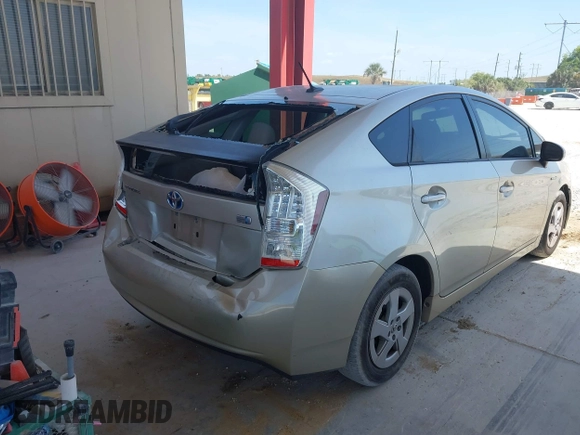 2010 Toyota Prius II with VIN JTDKN3DU1A0110873, listed as a IAAI auction lot 42076133 with 150,206 mi miles. Bid and sale history available at carsss.com. Image 4.