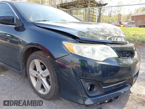2012 Toyota Camry L with VIN 4T1BF1FK9CU611840, listed as a IAAI auction lot 42029268 with 212,972 mi miles. Bid and sale history available at carsss.com. Image 19.