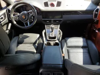 2020 Porsche Cayenne с VIN WP1BA2AY1LDA46356, выставлен на аукционе Copart как лот 59174664 с пробегом Не указан миль и . История ставок и продаж доступна на DreamBid. Изображение 8.